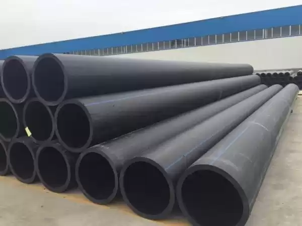 Giant HDPE pipe replaces steel for outfall project